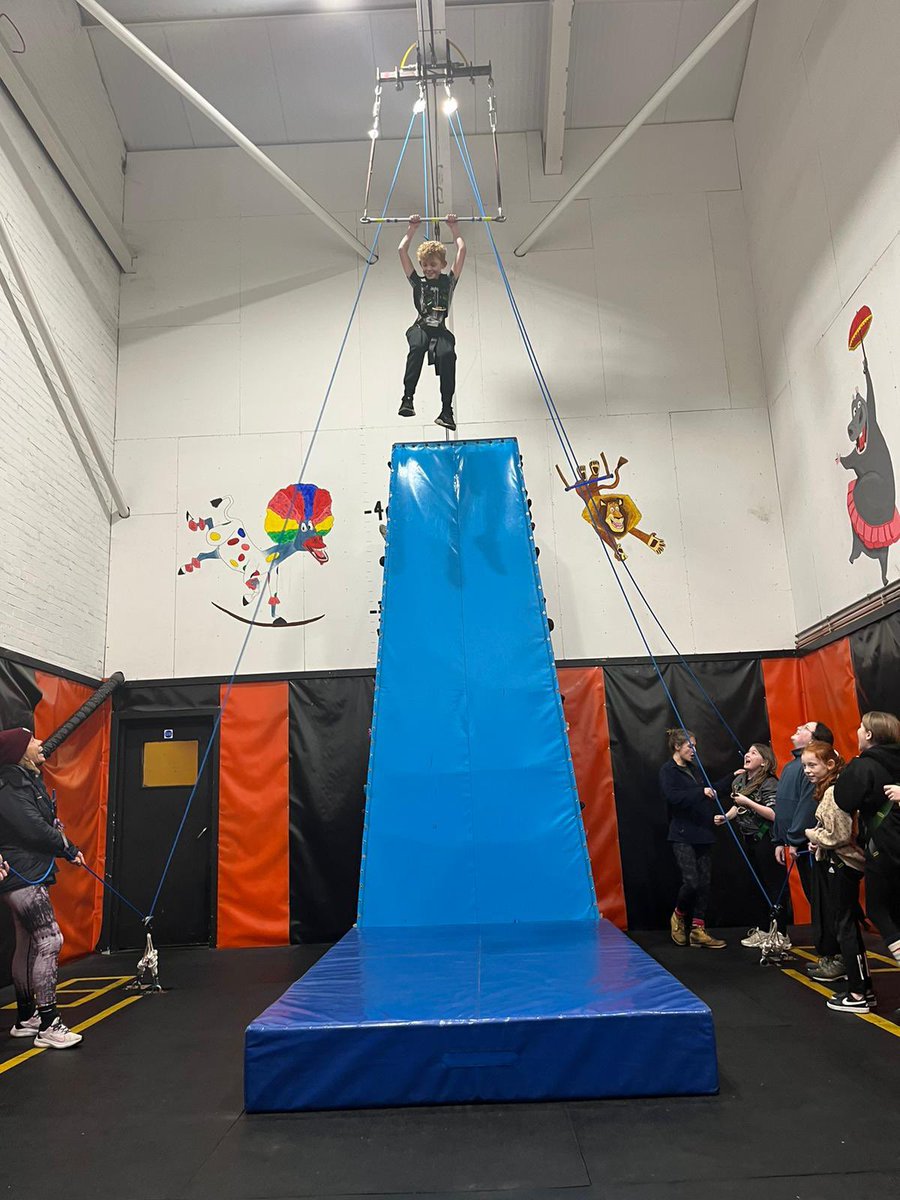 OPA_Darfield's tweet photo. We have had a very busy but great first day at Robinwood, having only just finished a full day of activities. The children have been amazing showing great teamwork and resilience. We are now all ready for bed after having a wonderful day! #TeamOPAD #teamwork https://t.co/7ceZpsMDiJ