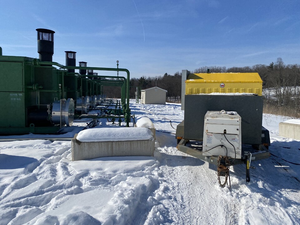 SenecaLLC's tweet image. Extreme weather causes unique challenges for crews working - sometimes in frigid conditions - to keep gas flowing to homes and businesses. Just like homeowners, we take preventative measures to keep pipes from freezing when temperatures drop. Learn how: linkedin.com/.../preventing…...