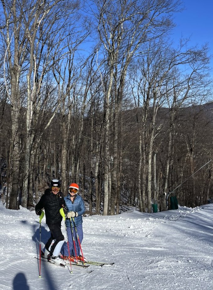 Ended 2022 on snow. Extra special, my kids were all there too (but only got a picture with the oldest one)
<a href="/WintergreenVA/">Wintergreen Resort</a> Ski the South! <a href="/SkiSoutheast/">SkiSoutheast</a>