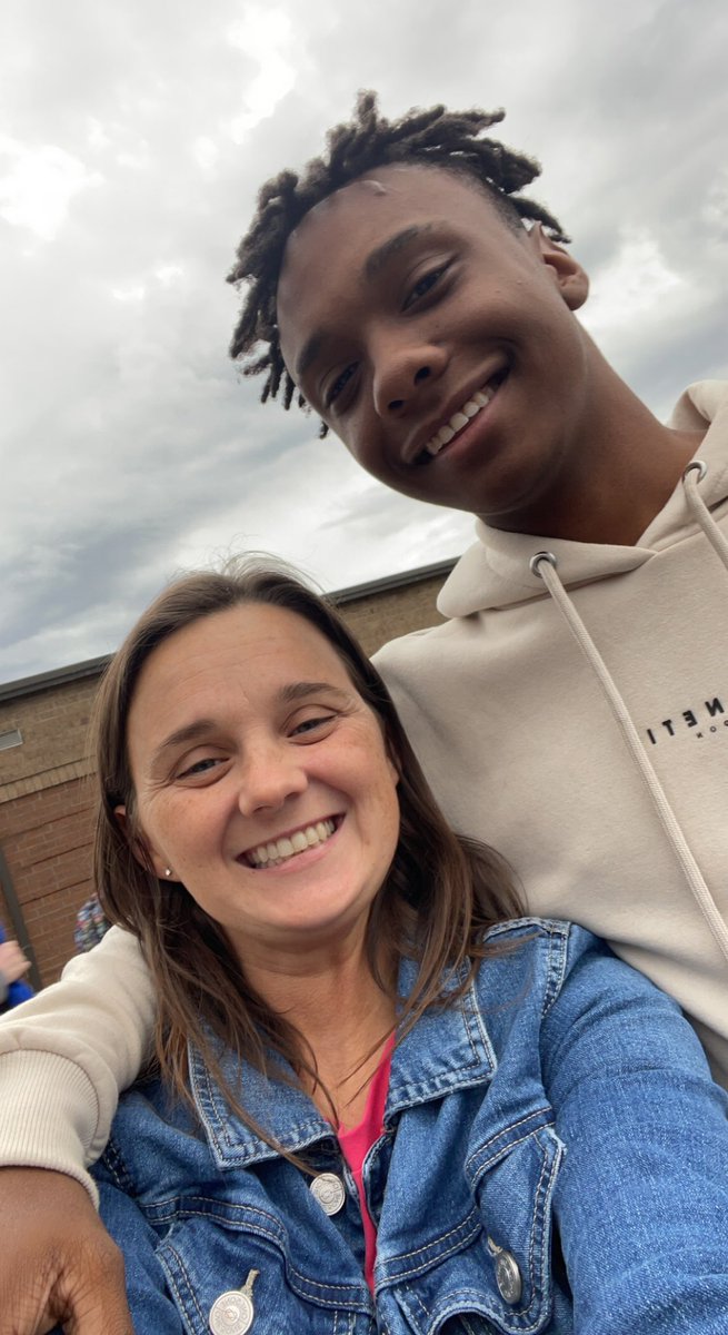 MsFulton_GASO's tweet photo. Selfie Challenge #BeBC23 https://t.co/FWZYMAXpAi
