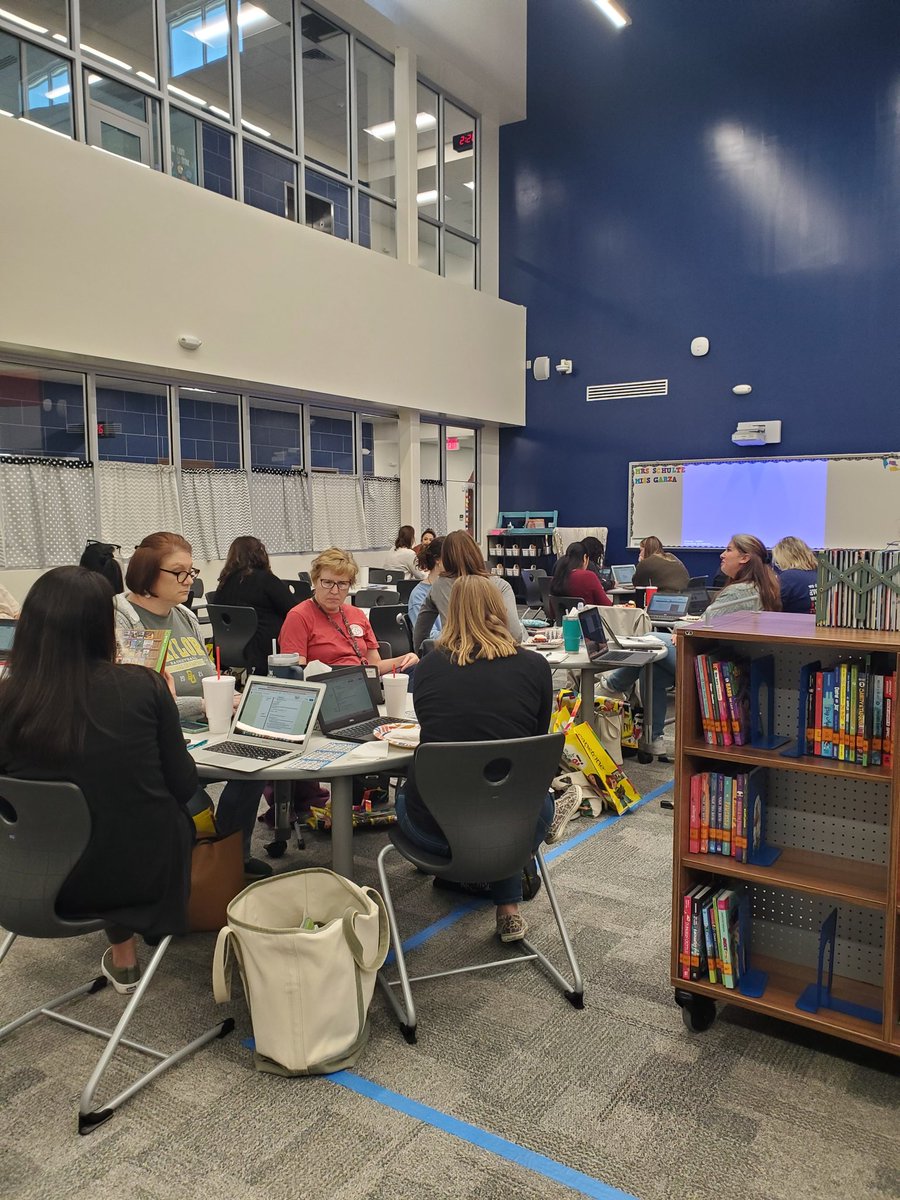 #LearningIsForEveryone with @HaysCISD Librarians and Techs! @pebble_go @CapstonePub @LiteracyForTX. So glad we were finally able to get together again!