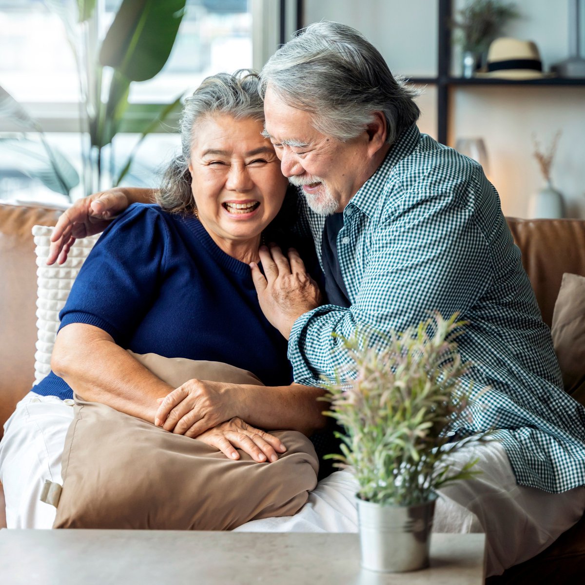 January is #GlaucomaAwarenessMonth.

Glaucoma is a group of eye diseases that progressively degenerates the optic nerve, and can lead to vision loss. When detected early, glaucoma can be easily treated. (So keep up with your eye exams!) Learn more: fyidoctors.com/blogs/eye-heal…