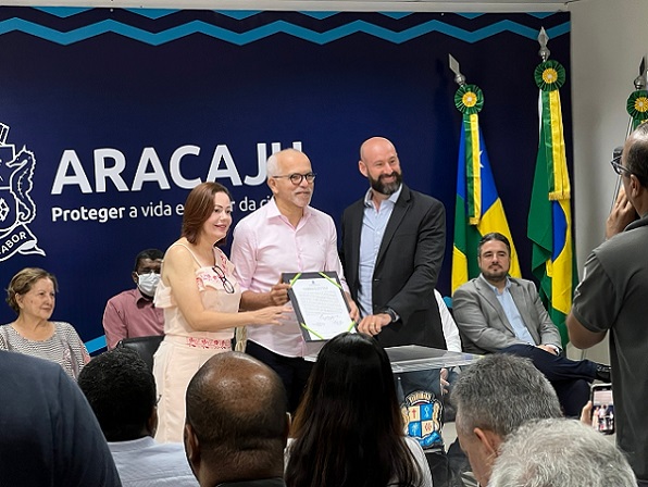 Senoticias's tweet image. Maternidade Municipal Lourdes Nogueira, em Aracaju, funcionará sob gestão do INTS.

Para ler a matéria na íntegra, acesse: senoticias.com.br/se/maternidade…

#PrefeituraDeAracaju
#MaternidadeDo17deMarço
#INTS
#NotíciasDeSergipe
#SeNotícias
#JornalDigital

Foto: ascom/INTS