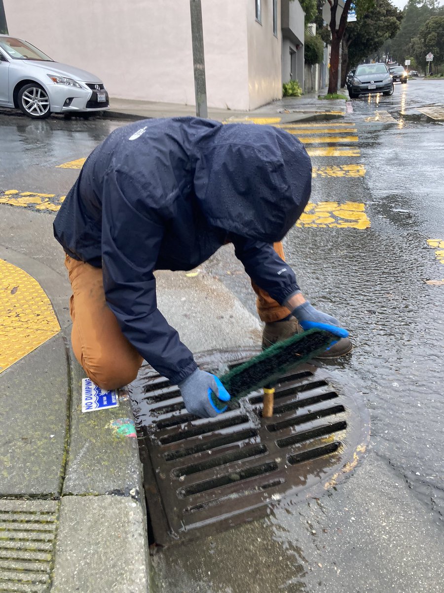Heather Knight (@hknightsf) on Twitter photo Kudos to all the San Franciscans adopting storm drains through the <a href="/MySFPUC/">SF Water Power Sewer</a> program to keep them clear. Special props to those who’ve cleverly named their drains things like Purple Drain, Drain on Me, Stormy Drainwells and the Mohammed Nuru Memorial Sewer. #BombCyclone Kudos to all the San Franciscans adopting storm drains through the <a href="/MySFPUC/">SF Water Power Sewer</a> program to keep them clear. Special props to those who’ve cleverly named their drains things like Purple Drain, Drain on Me, Stormy Drainwells and the Mohammed Nuru Memorial Sewer. #BombCyclone