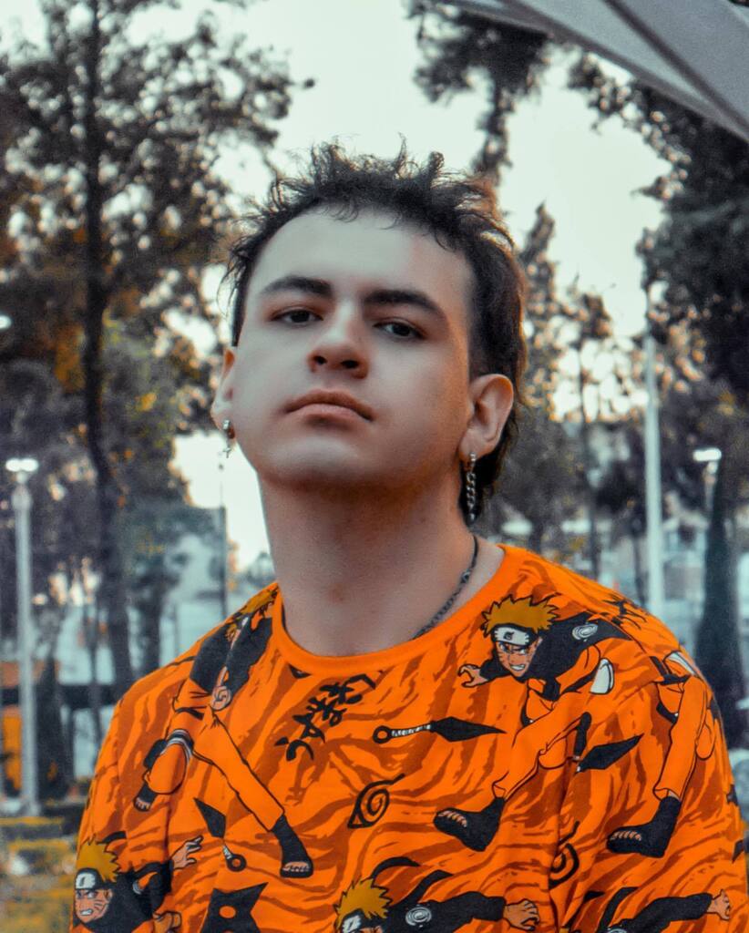 DavidTapiaNEWS's tweet photo. Hola a todos!

¡Feliz día! Quería compartir con ustedes que a partir de hoy pueden escuchar mi nueva canción "P!nche Ansiedad" en todas las plataformas digitales. Esta canción habla de cómo la monotonía y la ansiedad pueden afectar nuestro día a día y có… https://t.co/3Y86wRx7vJ https://t.co/N7zxEAeijI