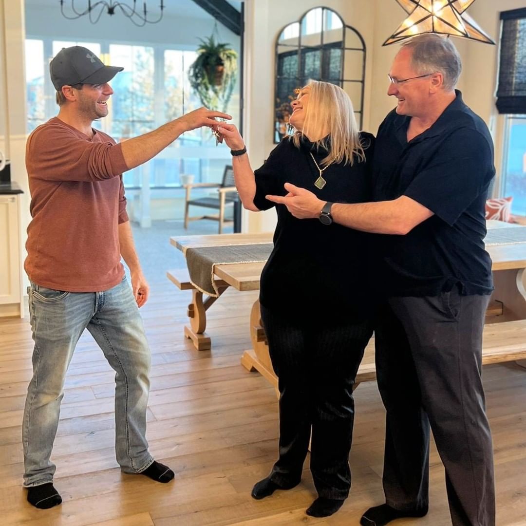 New year, new home!

Thank you to all who supported the 2022 <a href="/CovenantLottery/">Covenant Foundation Lottery</a> Foundation Dream Home!

Special shout out to the winners, and we really hope you enjoy your new home!

#NewYear2023 #modernhome #customhome #modernliving #houseenvy #design #architecture #newhome