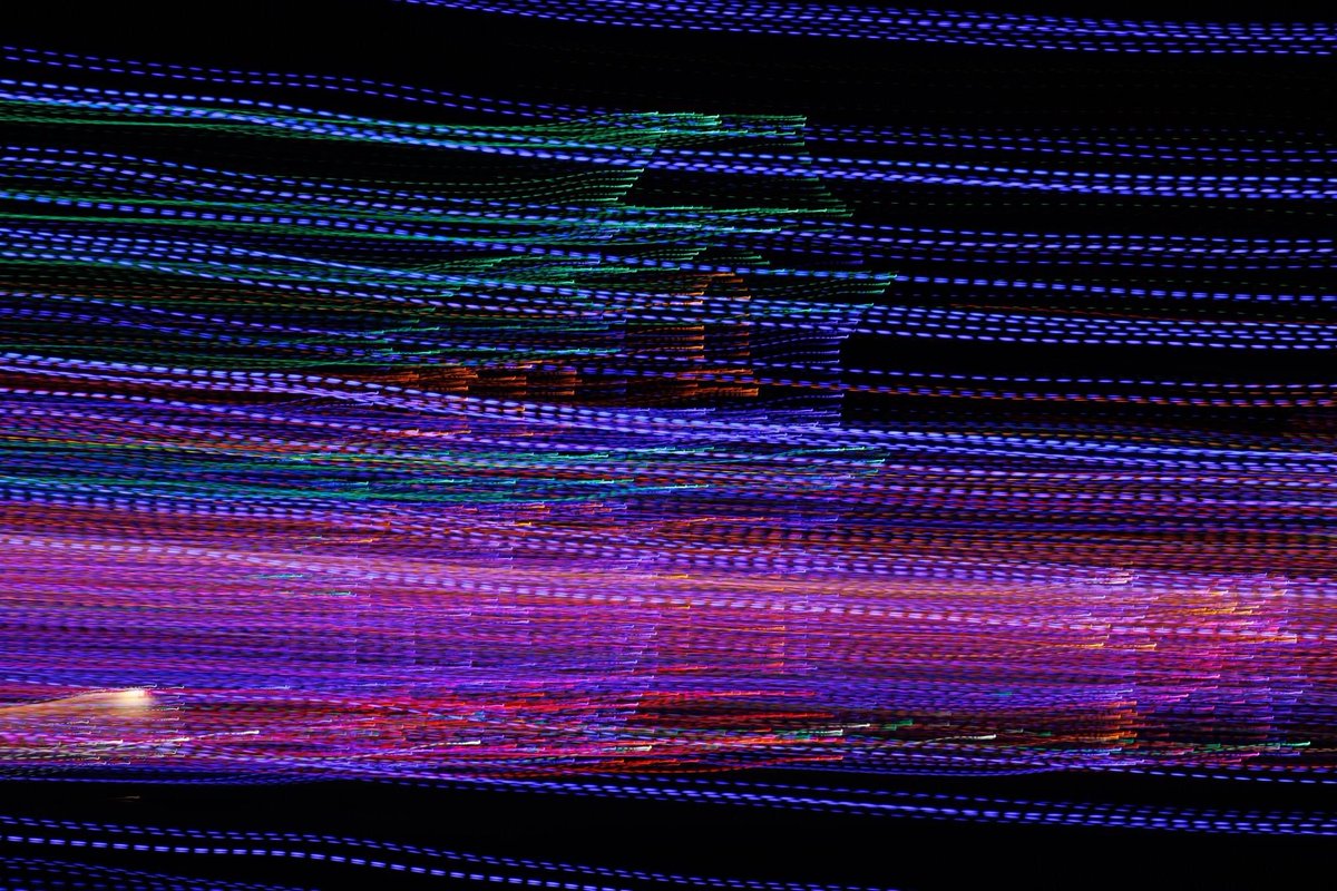 These shots by Kevin Rodger from London Camera Club Canada are AMAZING 🤩

These camera settings make for some unique views!

#LdnOnt