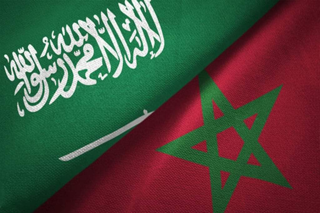 Moroccoftomorow's tweet photo. ⭕ صندوق الاستثمار السعودي يجهز للاستثمار كبيير في المملكة المغربية.🇲🇦🇸🇦
▪️مشروع استثماري ضخم بقيمة  18 مليار دولار قيد الدراسة بين المغرب و السعودية  يشمل قطاع صناعة السيارات، الطائرات، الفلاحة، المواد الغذائية و تطوير مشتقات الفوسفاط للتصدير لدول امريكا الجنوبية. https://t.co/nz1nukDdVt
