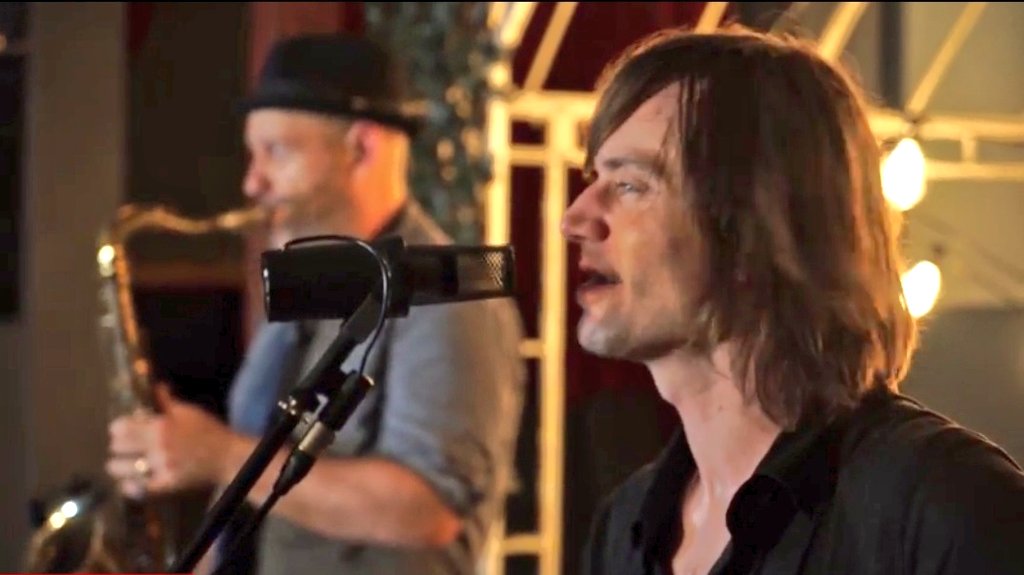 Grayna12936079's tweet photo. Never Tear Us Apart
#MarkWells
#JasonBone
https://t.co/lq0Svgm0iE https://t.co/aLFBrhOJnU