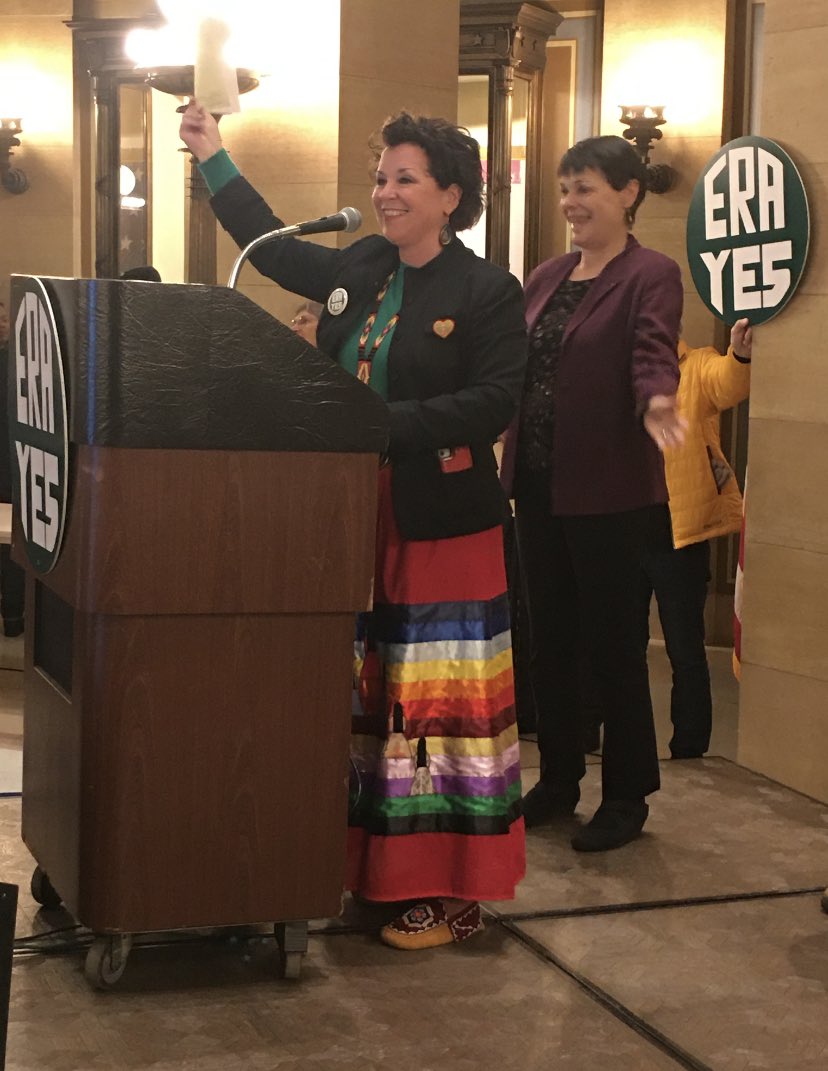 𝗣𝗿𝗲𝘀𝘀 𝗥𝗲𝗹𝗲𝗮𝘀𝗲:

Senate DFL Majority Assistant Leader Mary Kunesh on 100th Anniversary of the Equal Rights Amendment introduction and inclusive language proposed for Minnesota’s Constitution:

senatedfl.mn/senate-dfl-maj…

#Day1forERA #EqualRightsAmendment
#mnleg