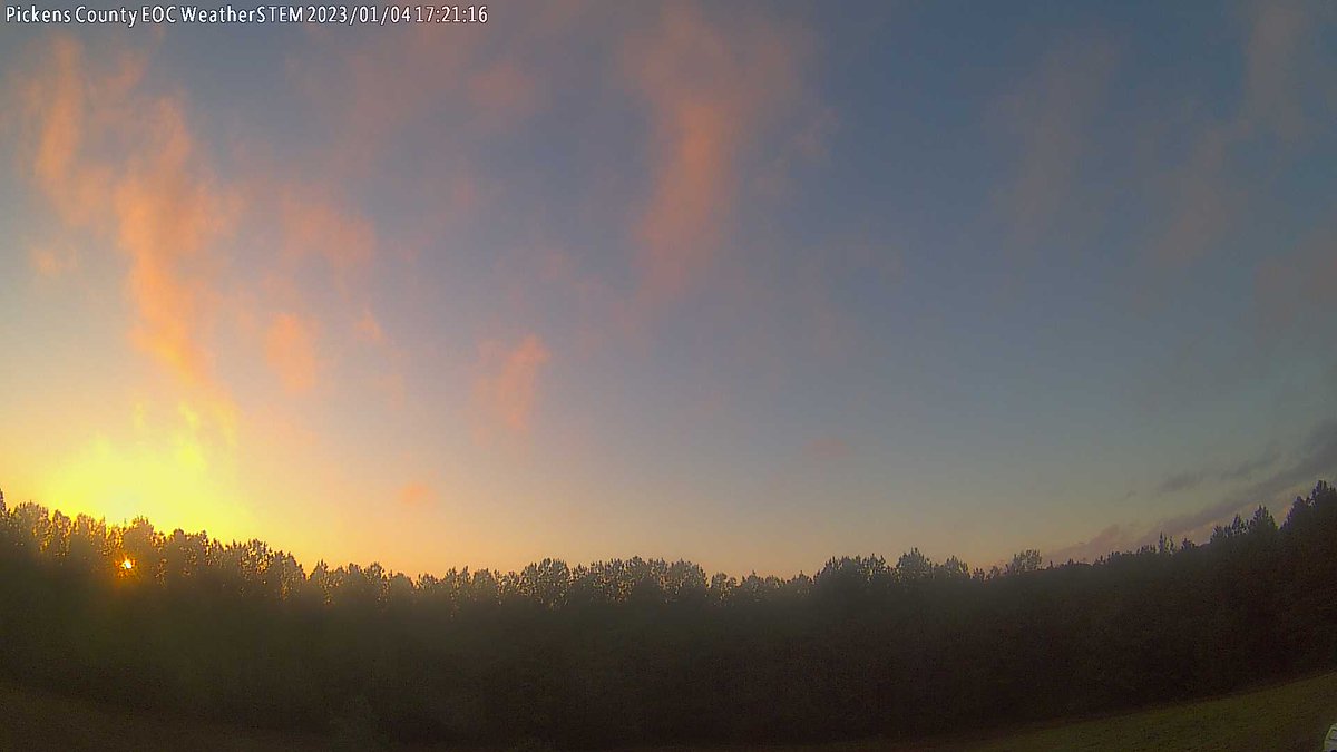 PCEMSCWxSTEM's tweet image. Pickens County Emergency Management at sunset and it's 64.3 F.