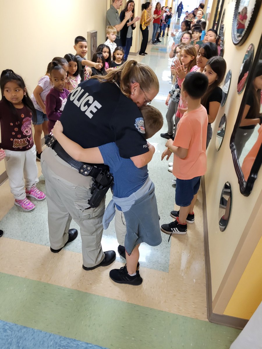 Spring Lake-OCPS (@springlakeocps) on Twitter photo How do you let your hero leave on her last day? With all of the faces she has supported through the years keeping us safe. Officer G has been a staple <a href="/SpringLakeOCPS/">Spring Lake-OCPS</a> and throughout the city of Ocoee <a href="/OcoeePD/">Ocoee Police Department</a> for many years. She will definitely be missed by many. Thank you💙🤍 How do you let your hero leave on her last day? With all of the faces she has supported through the years keeping us safe. Officer G has been a staple <a href="/SpringLakeOCPS/">Spring Lake-OCPS</a> and throughout the city of Ocoee <a href="/OcoeePD/">Ocoee Police Department</a> for many years. She will definitely be missed by many. Thank you💙🤍