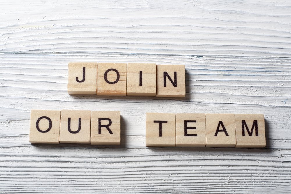 Happy New Year! ✨ We are seeking a part-time (70%) Research Analyst with expertise in designing and carrying out systematic literature reviews and interests in #SDOH and health equity to join our team. See full details and apply here ➡ lnkd.in/ghUNAPnp