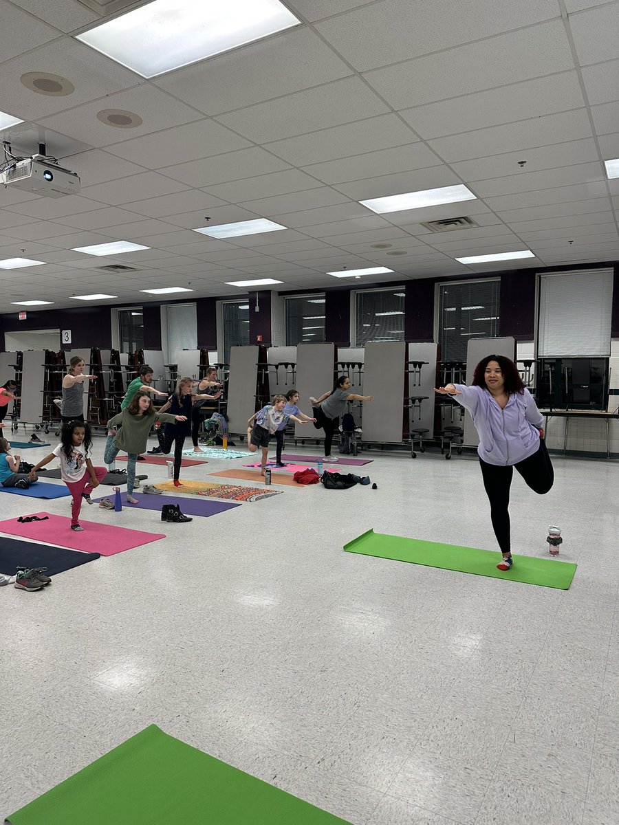Our first in-person family yoga night! GO Mustangs! 💚 Thanks for coming out and flowing with <a href="/CoachW_PE/">Cortnee Williams</a> &amp; I!🧘‍♀️💪🧘