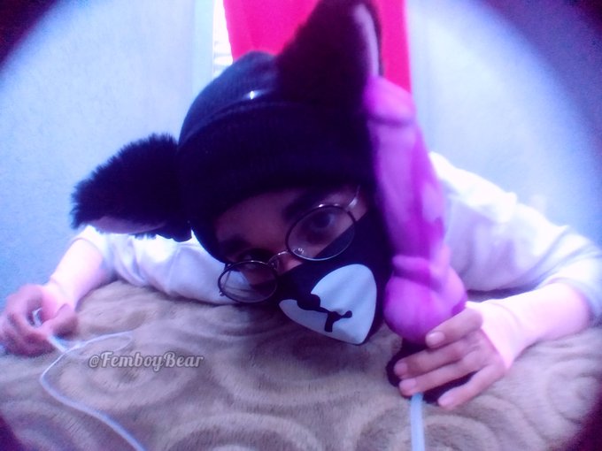 posted the kitty sesh on fansly for free!
come look~
https://t.co/JCl9anoqcH

don't forget to follow