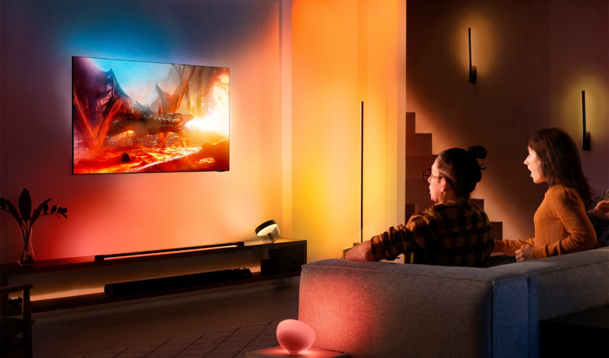 Flatpanels's tweet photo. 2022-2023 Samsung TVs gain Philips Hue ambient lighting integration
https://t.co/uhC7vM5vsx https://t.co/eZJTsQkxkj