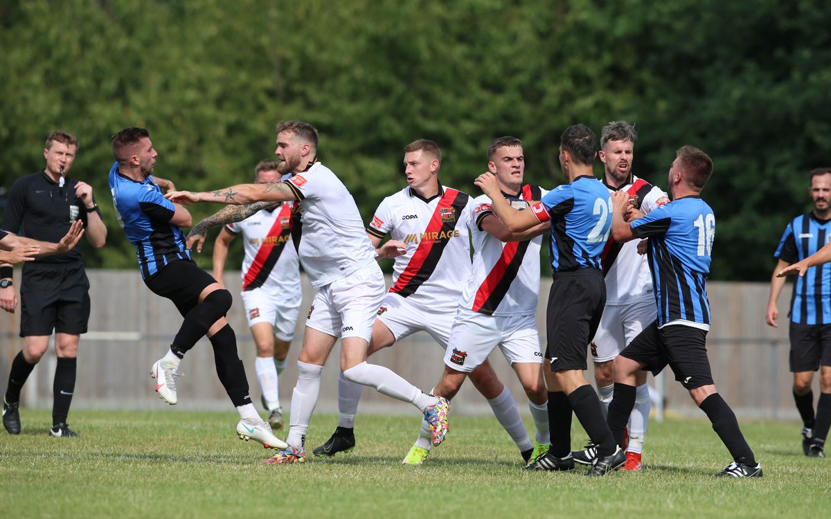 theinsidelefty's tweet photo. The Egri was a lot of fun, on reflection. Now the stress of organising it has fallen away. 

Meeting Hilltop

The BAK-Sheffield scrap renaissance painting pic

Fiel Londres turning up en masse

@CorinthianCas &amp; @sheffieldfc playing for first time in 128 years

Lifelong memories https://t.co/TxziYGnuA4