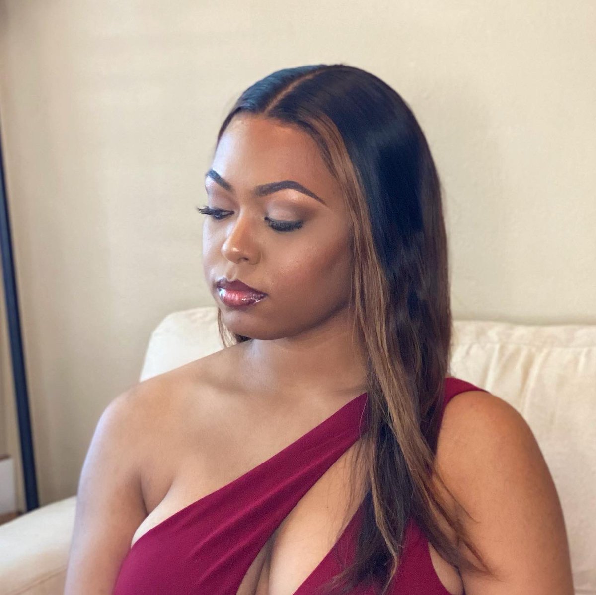 royalcomplex_'s tweet photo. Graduation Glam 💖
Hair and makeup by me 🥰
_______
#makeup #beauty #graduation #prom #graduationmakeup #makeuptutorial #fullglam #promlook #hairstyle #miamimua #bridalmakeup #browardmakeupartist #hairinstall #fyp #softglam #cosmetics https://t.co/VMni5dTXDV