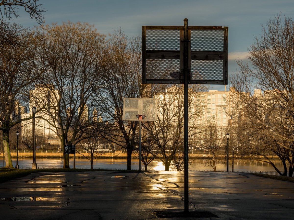 Astoria   

#fujifilm #lens #exposure #composition #focus #capture #aperture #photography #fineartphotography #contemporaryphotography #contemporaryart #artist #NYC #astoriaqueens