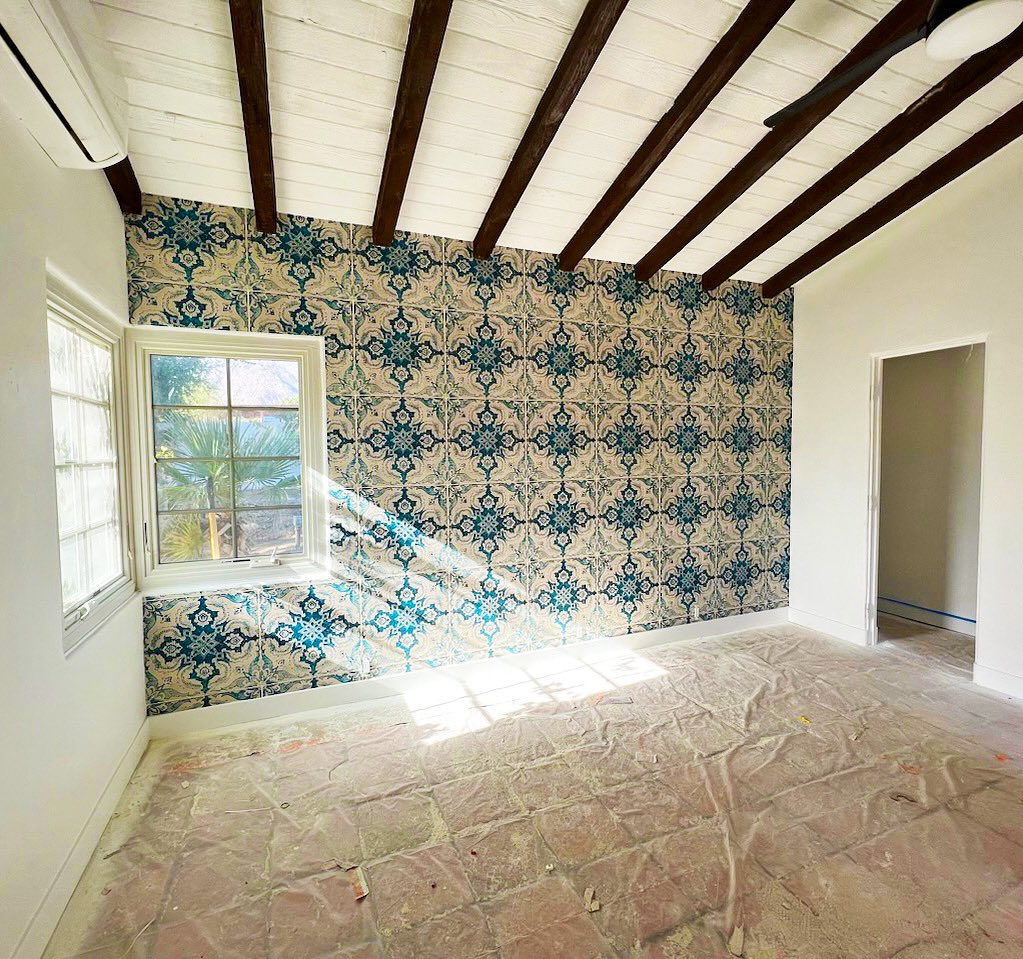 Sneak peak: Our “Villa Verde” Spanish revival remodel is coming along nicely with the addition of this wallpaper in one of the many bedrooms of this huge estate. 
.
#spanishrevival #interiordesign #wallpaper #design #spanisharchitecture #interior #wallpapers #spanishcolonial