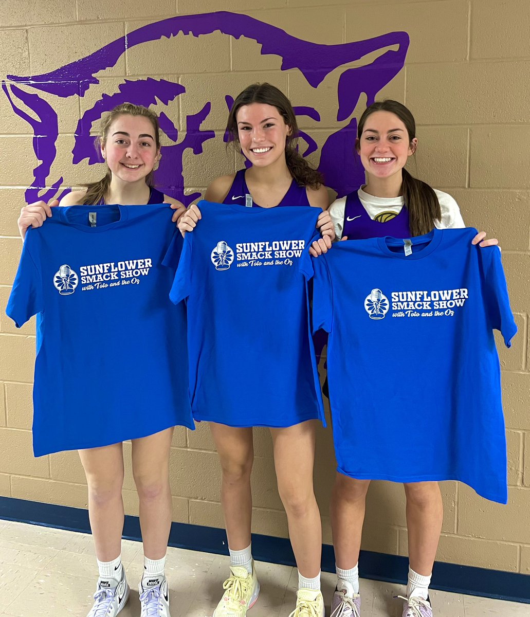 Great to watch some practice &amp; visit w/our first #FrontierLeague GBB team, the 6-0 <a href="/LHSLadyCatsBB/">Louisburg LadyCats Basketball</a> 

Catch our weekly Sunflower Smack Show on Friday to hear TOTOs visit w/3 Seniors <a href="/BrianneKuhlman/">Brianne Kuhlman</a> <a href="/adyson_ross/">adyson ross</a> &amp; <a href="/TallyDelanie/">Delanie Tally</a> AND Coach <a href="/MrsLaneLHS/">Adrianne Lane</a>