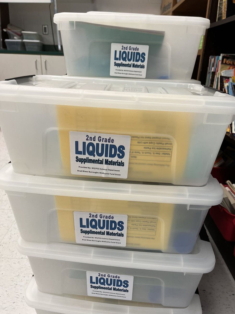 2nd grade teachers diving into the new liquids kits to help teach 2.P.2. Had a great time presenting with @Molly72680727. Thanks to @BWFUND for supplying funding through the #casmt award for each school to receive a kit. @WSFCS_Science