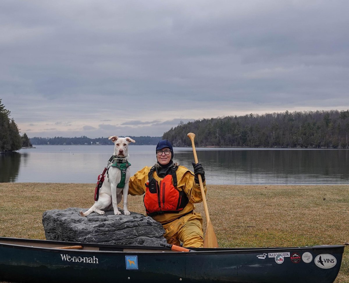 VTPaddlePups's tweet image. Early January in Vermont? Open water, canoeing (with extra safety gear), Frisbee on muddy green grass, and eagles finding open water on usually frozen lakes =mud season conditions. Bring back our snow! #vermont #vermontweather #mudseason #canoeing