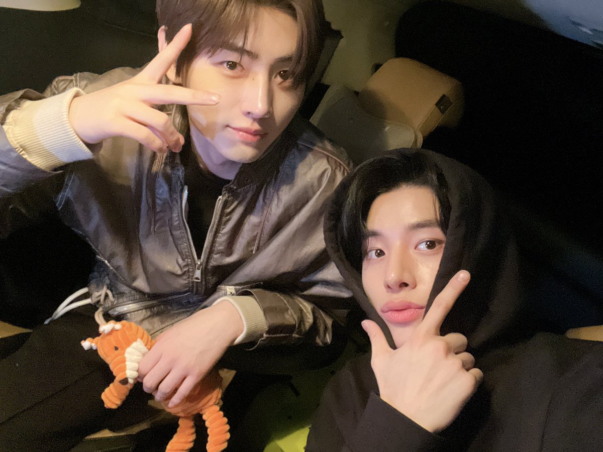 Sunghoon tweet media