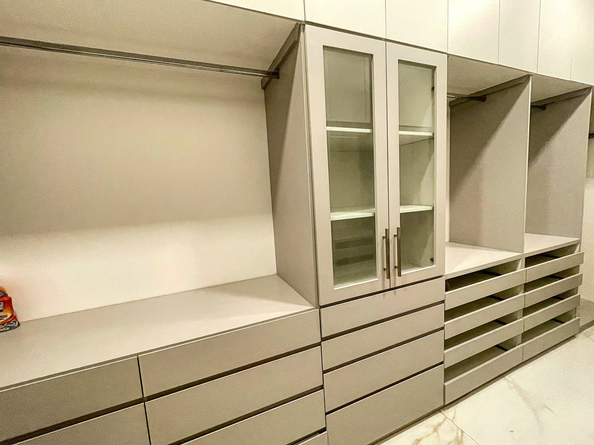 MADEFIN's tweet photo. Closets #madefin
Whstsapp o llamadas: 0994721300
Fotos de obras face o insta: @madefin
#anaqueles #baños #cocina #modulares #closet #muebles #guayaquil #samborondon #escritorio #oficina #cama #cortinas #puertas #puertasdepaso #diseñode #decoracion https://t.co/9Ec0zgpijr