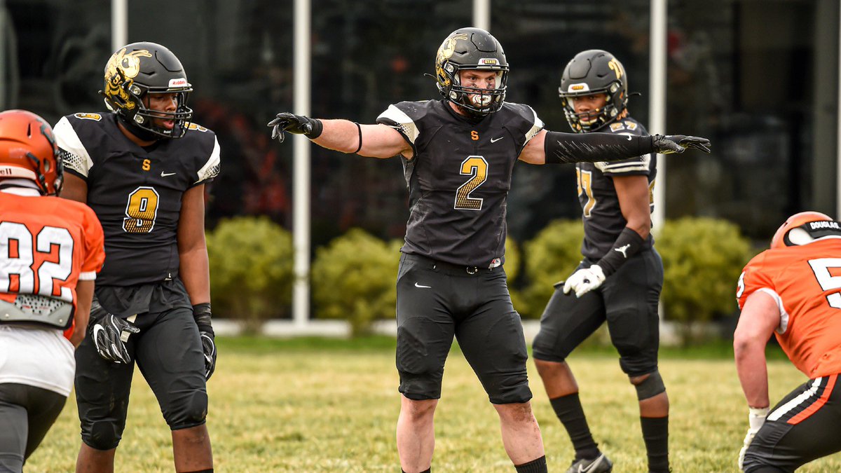 Nick_Martin18's tweet photo. Blessed to receive an offer from West Virginia State University! #AGTG @CoachPenn @coachroberson42 @FUMAPGFootball https://t.co/LyRaD7rUzS