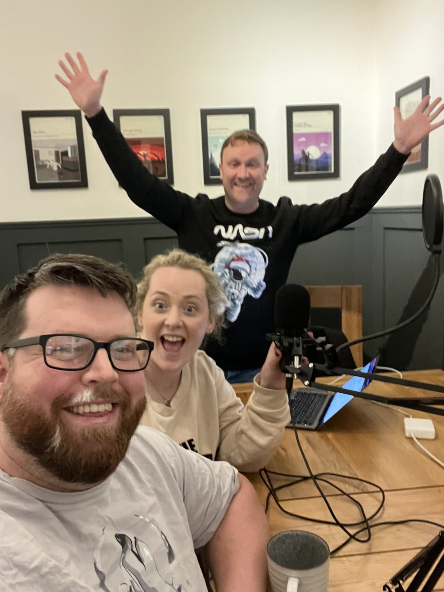 ireaditos's tweet photo. First podcast of 2023 and first in person one for two years. #Covid #podcast #NASA. Out on Monday https://t.co/QYqUP2ZczQ