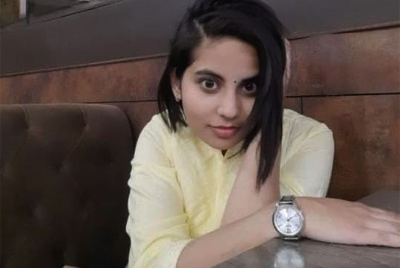 Again very sad news Dr Aakanksha Maheshwari,24yr pg pediatrics resident doctor working at Hamidia Hospital, #Bhopal allegedly committed #suicide by injecting some suspicious chemical into her body. #RIP 🙏🏻 @PMOIndia @mansukhmandviya @NMC_IND #MedTwitter #MedStudentTwitter