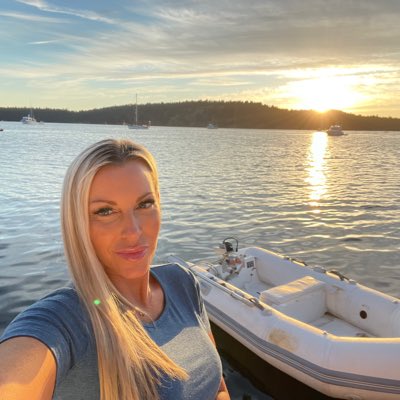 Therealsammilee's tweet photo. #NewProfilePic https://t.co/OXRJ3ItwRq