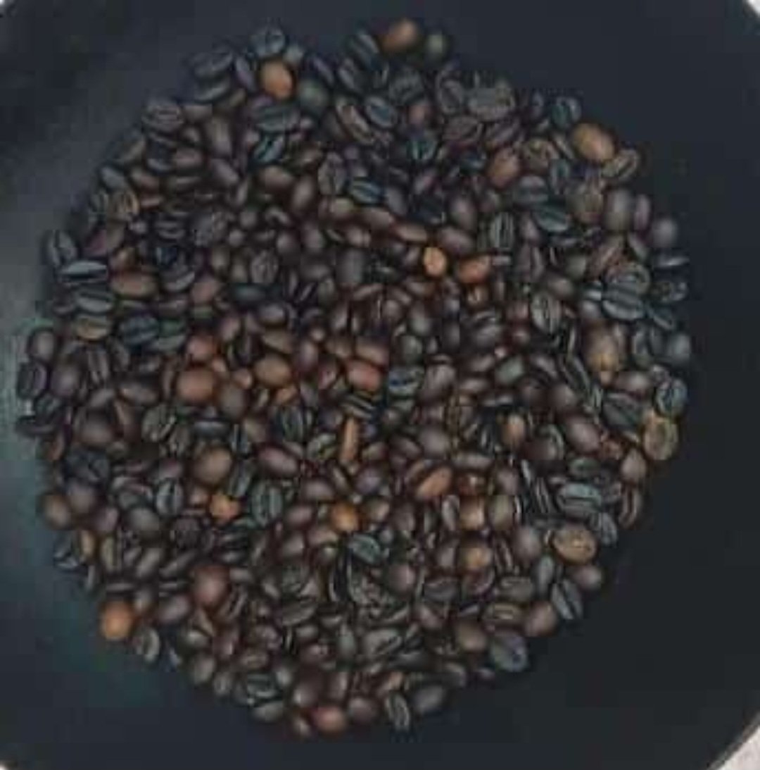 MusaSebit's tweet image. مصدر السعادة 😍🤩☕️