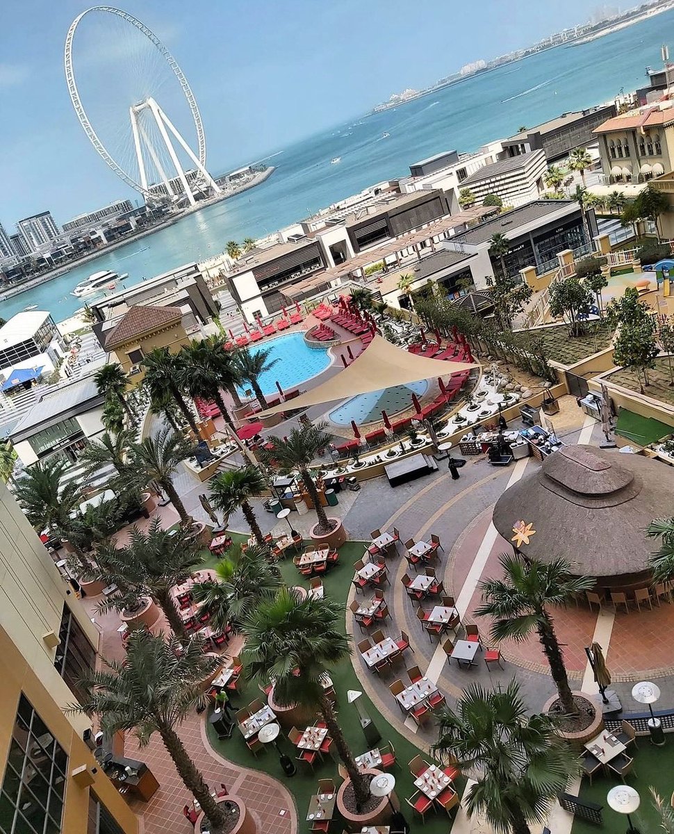 AmwajRotana's tweet photo. Let’s just admire the view for a moment…
#AmwajRotanaHotels #RotanaHotels #HotelsInDubai #DubaiHotels #HotelsInUAE #UAEHotels #FiveStarHotel #staycation2023 #weekendvibes #happinessdubai #dubaihappy #jbr #wowjbr #JBR #dxb #mydubai #UAE #photography #travel #rotanahotels https://t.co/kcwjHyUuPC