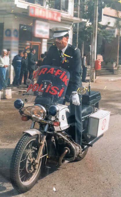 Trafik Polisimiz 👮

1987🗓️

#tbt
#TarihtePolis