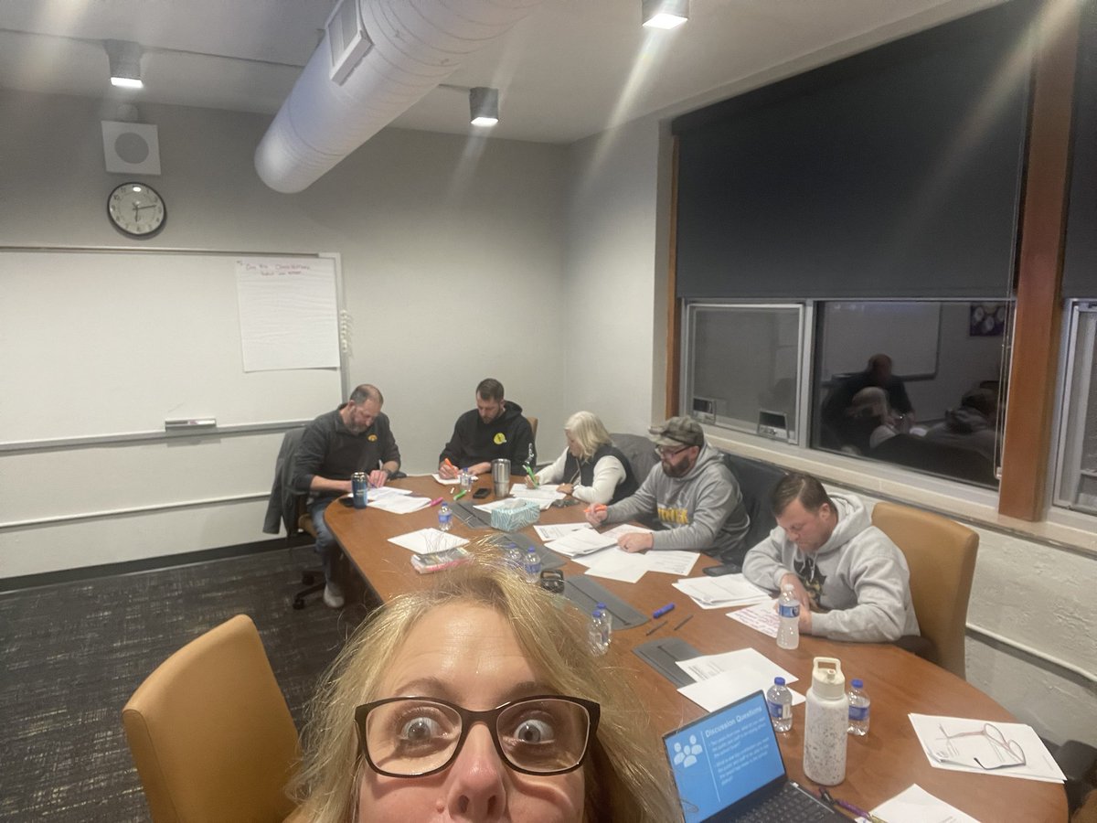 IASB_Iowa's tweet photo. IASB in the field @AlburnettCSD—the board is learning together and spending time on governance #leadership #learning https://t.co/tpTCshAhdv
