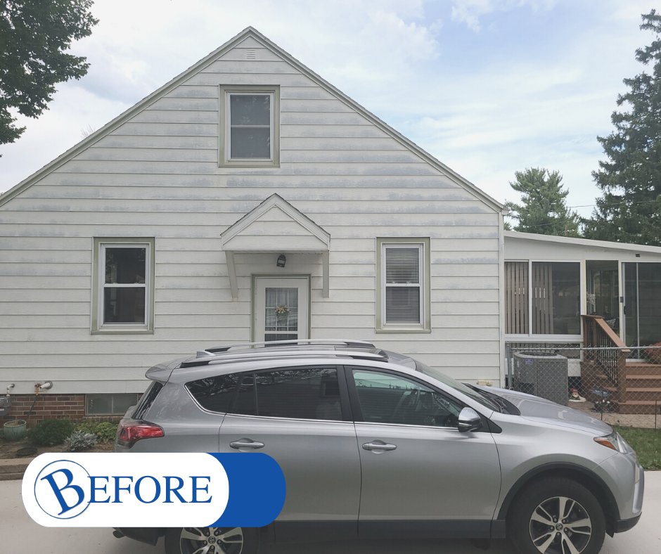 bureshhs's tweet image. This West Des Moines homeowner took their dull white home and upgraded to some color with the Cedar Max Insulated Vinyl in Chateau with White details and a new GAF roof in Shakewood!