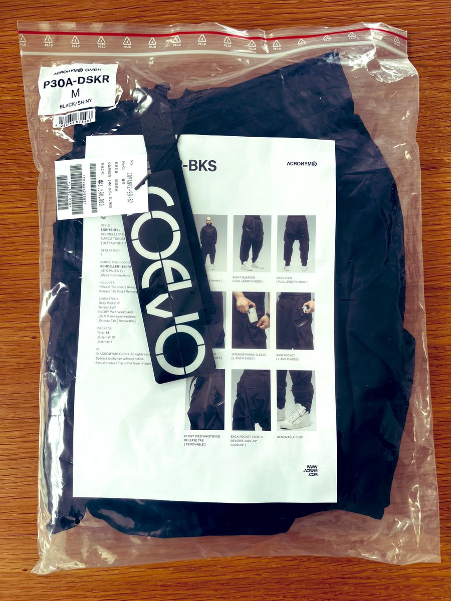 gagagagagagagav's tweet photo. 1日に注文してもう届きました😊
P30A-DSKR-BKS #acrnm #acronym #dankeschöngozaimasu #アクロニウム #coevo https://t.co/wy21tIq4od