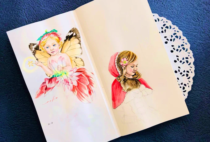 その絵具、発色が鮮やかで混色しないで塗るコミック系のイラストを描くのに向いていると思っていたので私は要らないなぁと思っていたのだけど、とたんに気になって密林セールを見てるのだが安くならぬ。。。_(:3 」∠)_(中身はこんな感じ。これは違う絵具) 