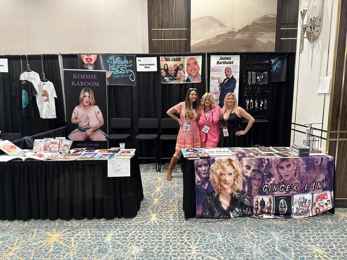 Come see us tomorrow in the Blossom ballroom booth #2818 @InsideIndustry with @christycanyon11 @blameitonginger