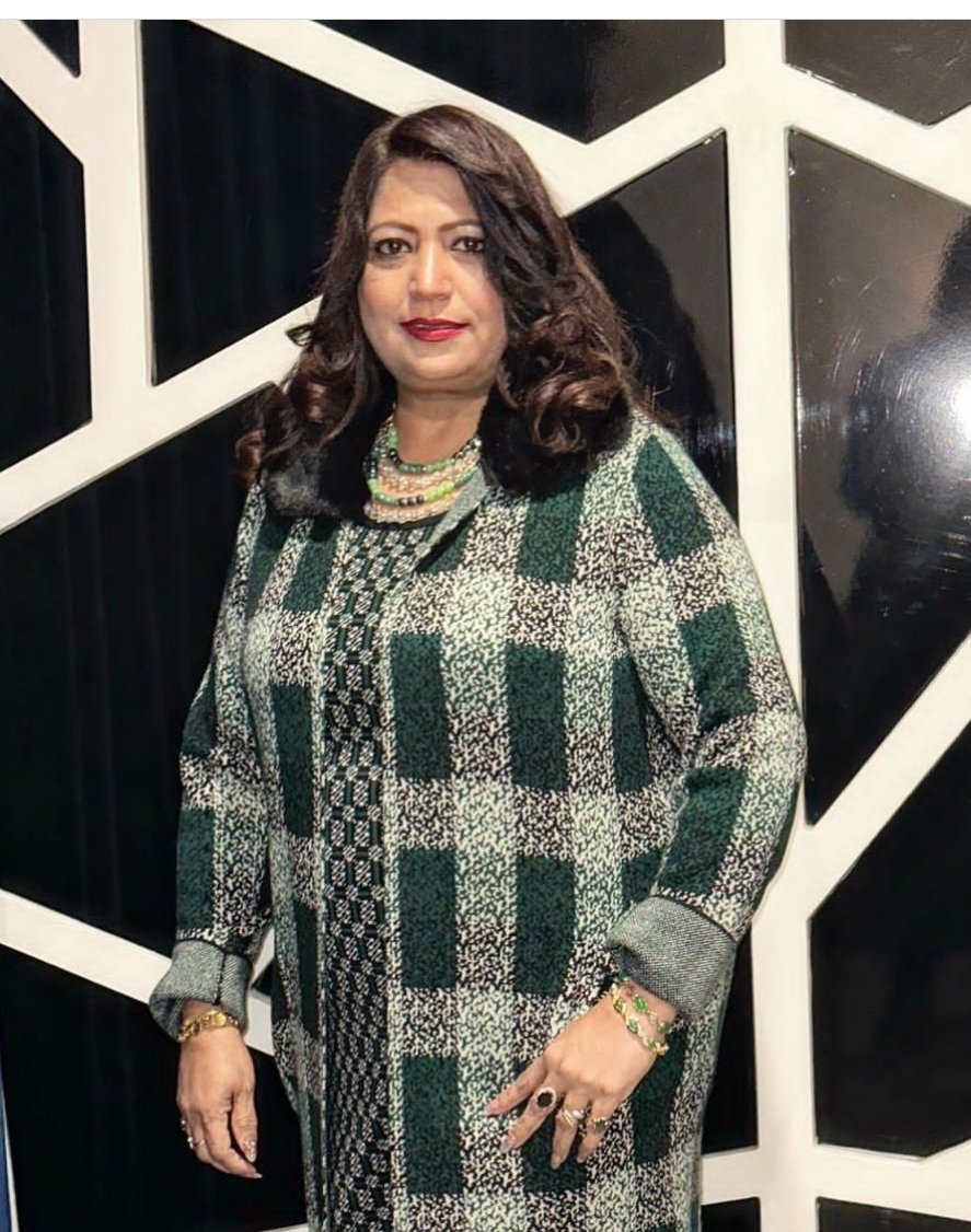 shafina010's tweet photo. It's too cold 🥶
Camo and give me a hug 🤗 https://t.co/v0eG6ZSD6k