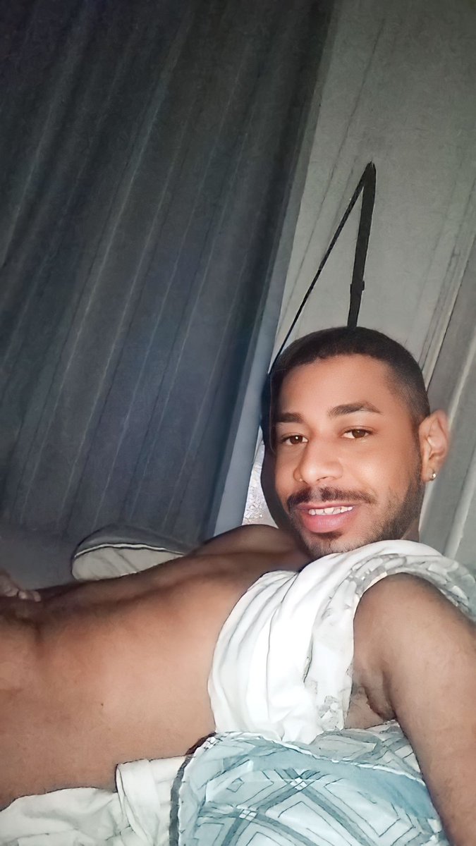 poxatitotocha's tweet photo. Boa noite π
#hotgay
#hotboys
#π
#gay #fyyyyyyyy https://t.co/KArCobNaV3