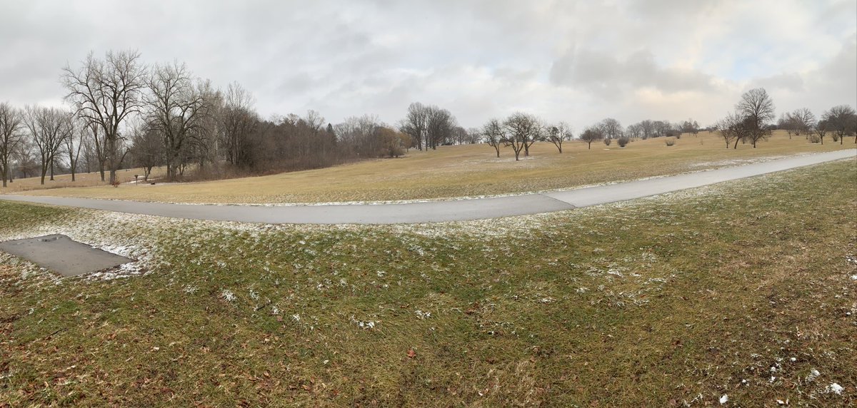BrianHoff7's tweet photo. Oct 4,2022/Jan 4,2023  what a dif 90 days make in @DesMoinesParks  #ewingpark #Iowa https://t.co/IjUq6ez930