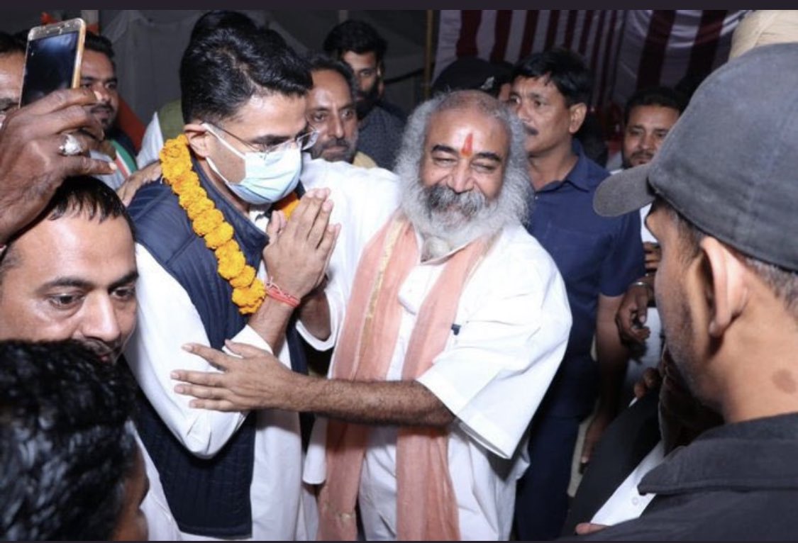 वरिष्ठ कांग्रेस नेता एवं श्री कल्कि पीठाधीश्वर आचार्य प्रमोद कृष्णम जी को जन्मदिवस की हार्दिक बधाई एवं शुभकामनाएं।
मैं आपके उत्तम स्वास्थ्य एवं दीर्घायु जीवन की कामना करता हूँ। <a href="/AcharyaPramodk/">Acharya Pramod</a> 
x.com/i/spaces/1Mnxn…