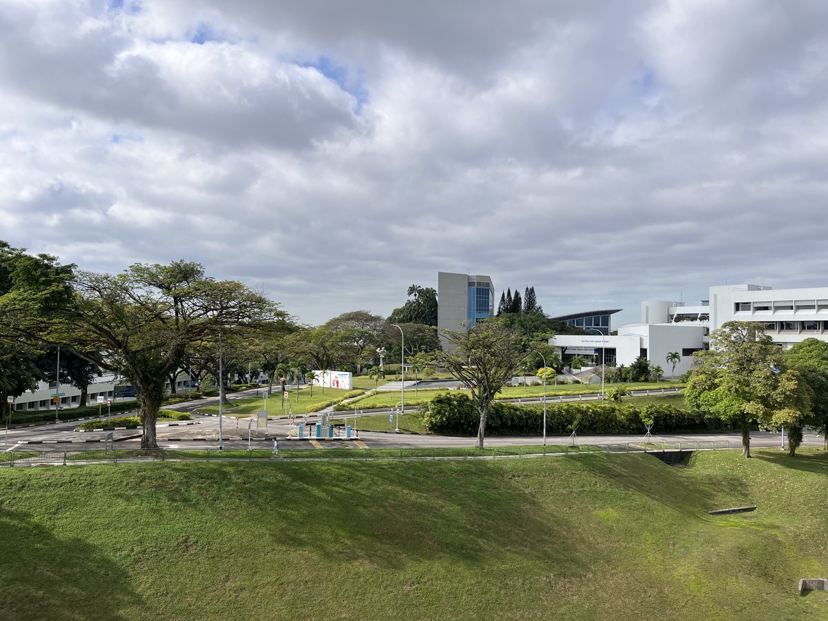Jessie Yang (@jessie_yangxi) on Twitter photo Thrilled to be back in Singapore and spend my sabbatical at Nanyang Technological University. Look forward to collaborating with faculty and students in the School of Computer Science and Engineering and to enjoying all that Singapore has to offer. <a href="/NTUsg/">NTU Singapore</a> Thrilled to be back in Singapore and spend my sabbatical at Nanyang Technological University. Look forward to collaborating with faculty and students in the School of Computer Science and Engineering and to enjoying all that Singapore has to offer. <a href="/NTUsg/">NTU Singapore</a>