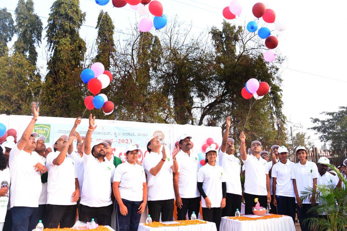 bidarupdates's tweet photo. ಸಿರಿಧಾನ್ಯ ಓಟ-2023 #RunForMillets #BidarUtsav2023 https://t.co/MTwObsOEdz