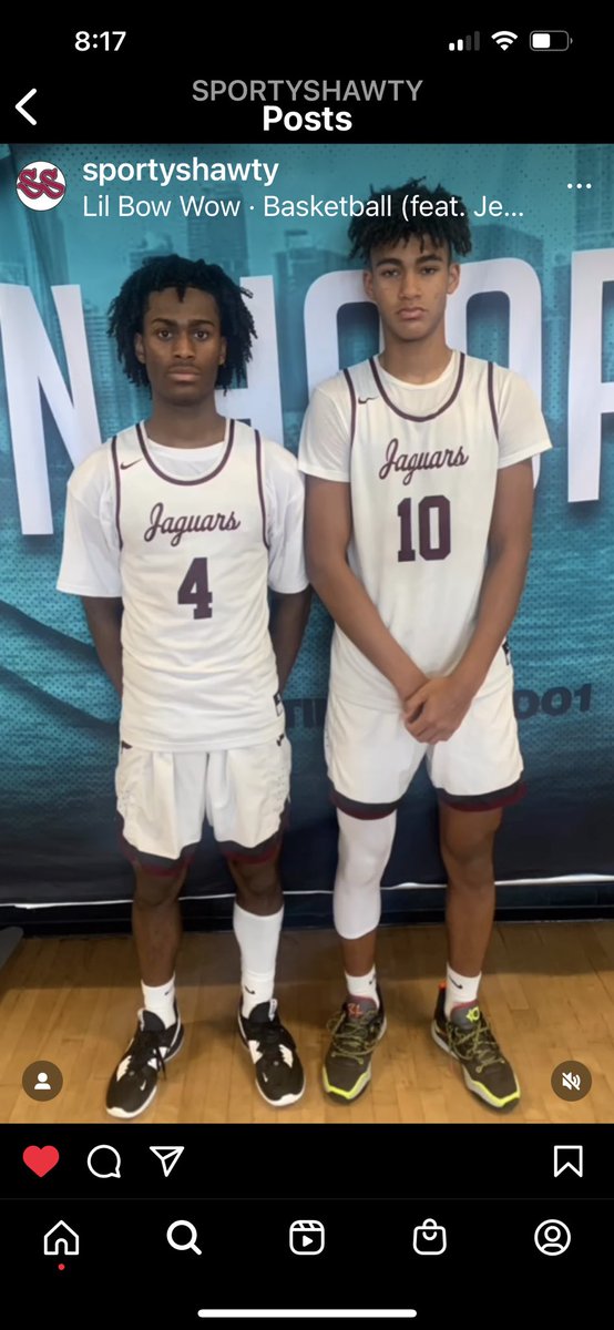 Joshharris2024's tweet photo. 2022 Miami Holiday Invitational standouts from Pines Charter BBall: Josh Harris and Adrian Shackleton @PCBJaguars @adrianshack1 @prephoopsfl @RecruitifyHoops @miamidadebb @DestinationHoo2 https://t.co/zFxEcn8DXD