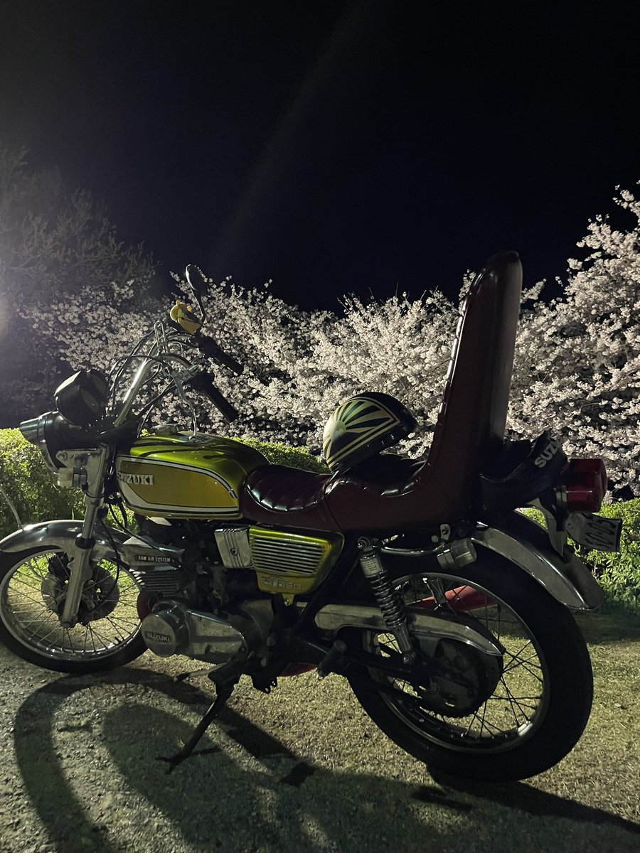 999daikixx's tweet photo. サンパチ売ります
値段と詳細はDMで

#gt380売ります
#cbx売ります
#cbr売ります
#gs売ります https://t.co/uPMMs9O8Sg