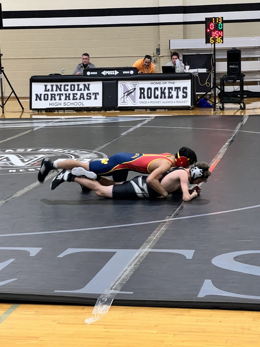 SunNFun68's tweet image. Saw Htoo Lay with the fall!  #victory #PinToWin